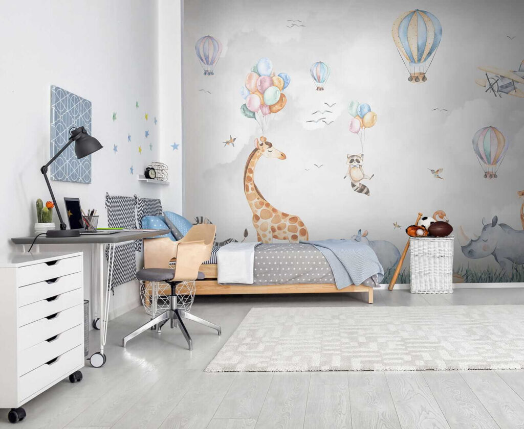 Wall mural of animals and balloons