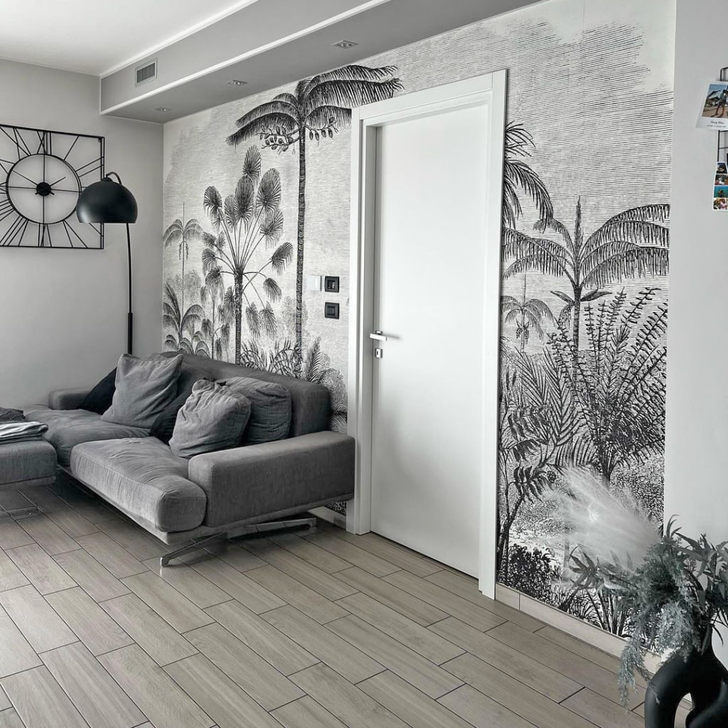 Black and white drawing of palm trees