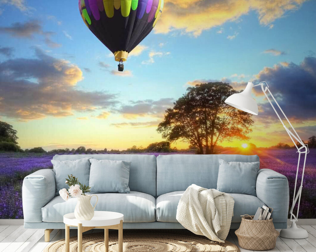 u56863pig14m 1024x819 - Група повітряних куль пролітає над полем квітів - tegory