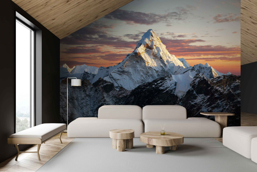 u74124pig1m 1024x683 - Гора зі снігом на вершині - tegory