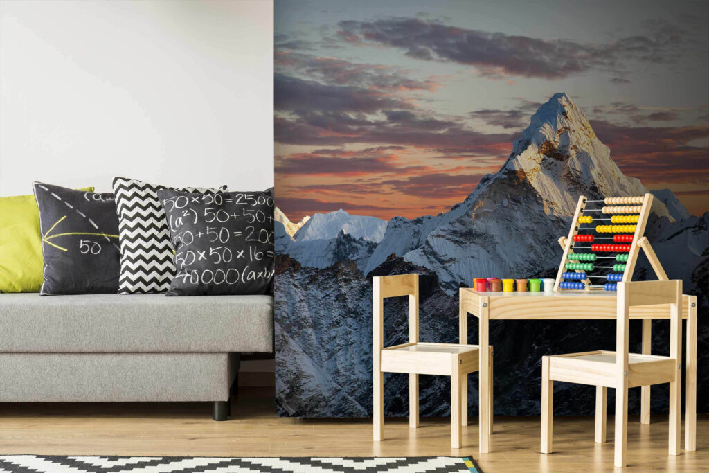 u74124pir1 1024x683 - Гора зі снігом на вершині - tegory