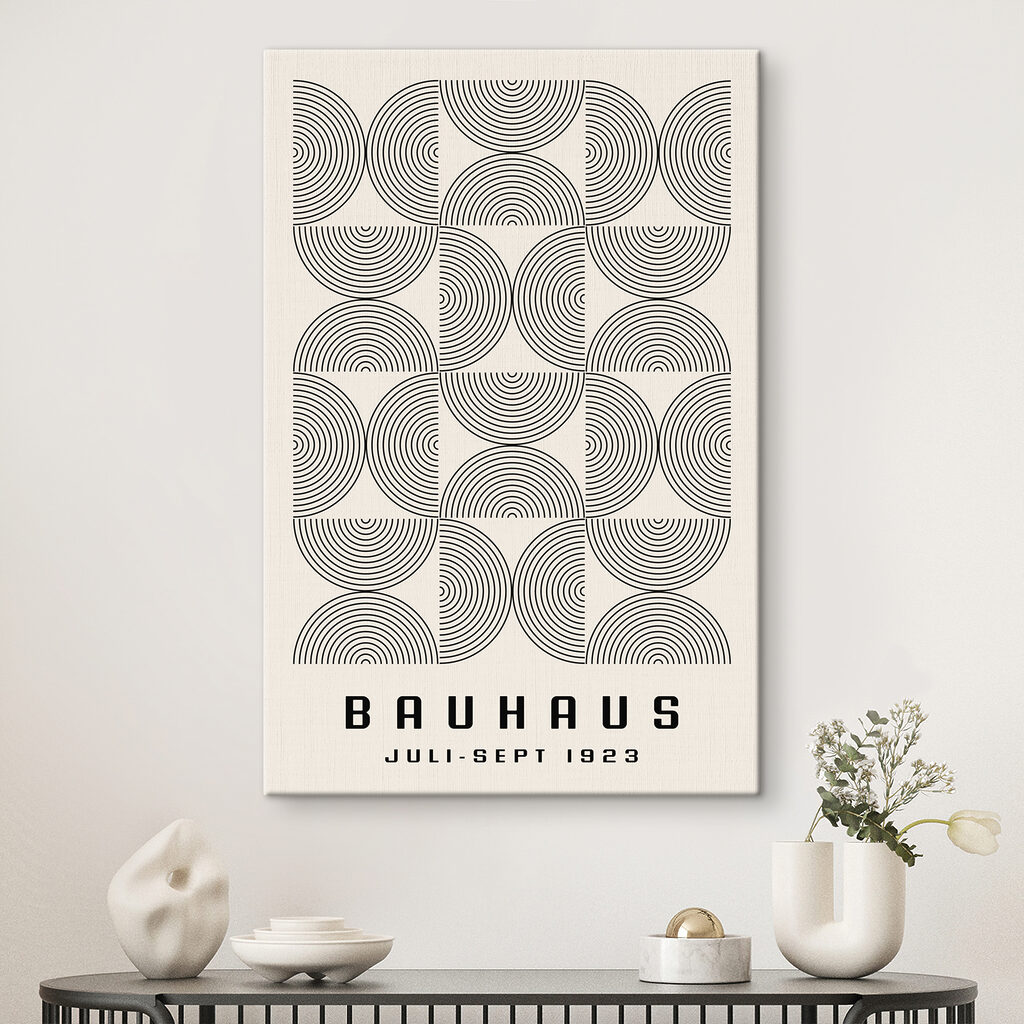 A pattern of circles and lines