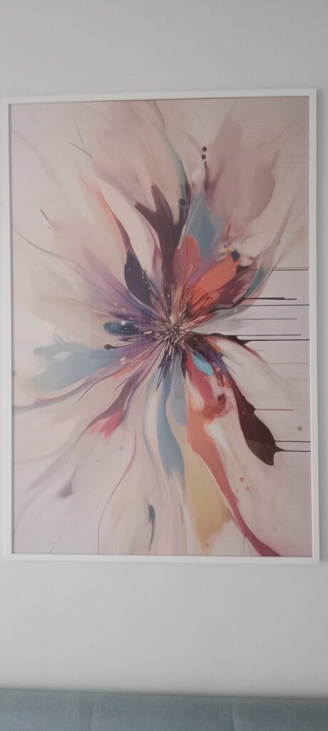 Зображення #1 від Emma