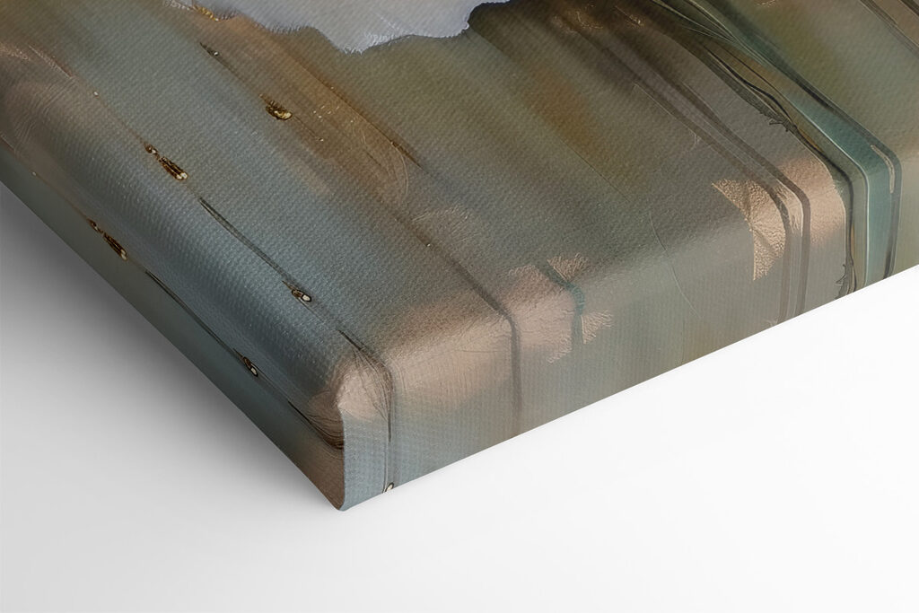 Elegant flowers with metallic details Elegant flowers with metallic details