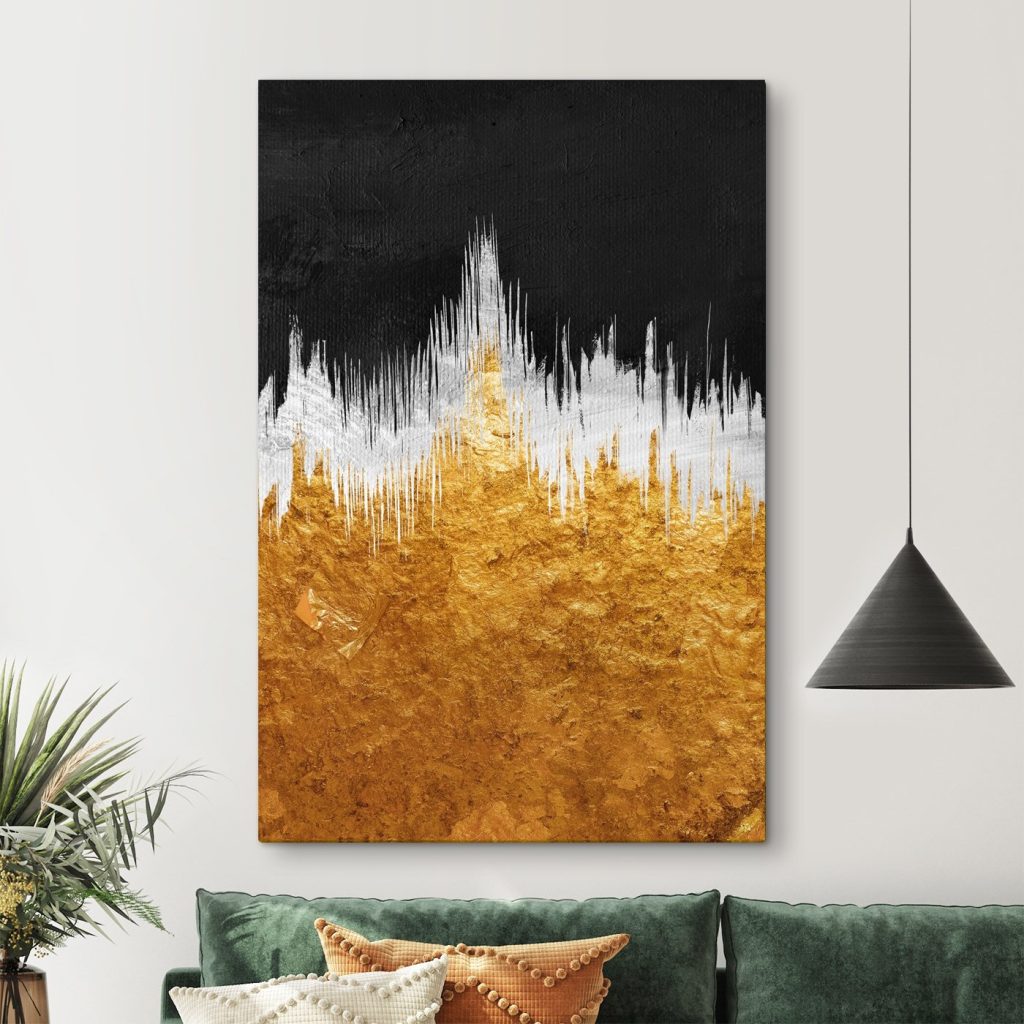 Contrast of Ebony and Topaz