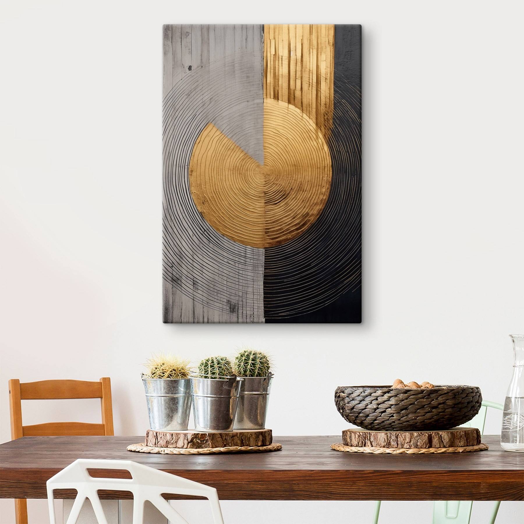 Textured circles in contrasting tones