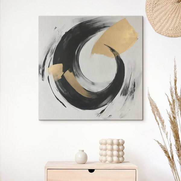 Dynamic interplay of black and white Dynamic interplay of black and white