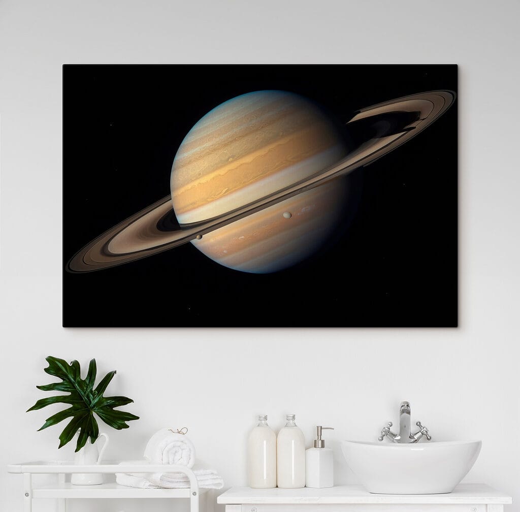 Planet with rings around it Planet with rings around it