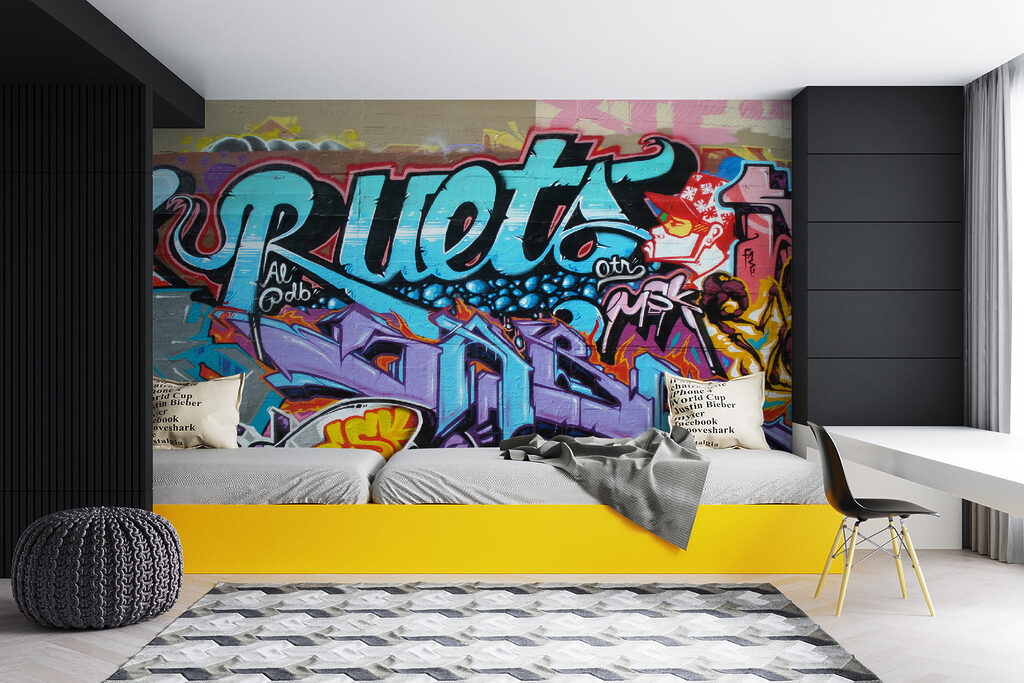 Wall with graffiti