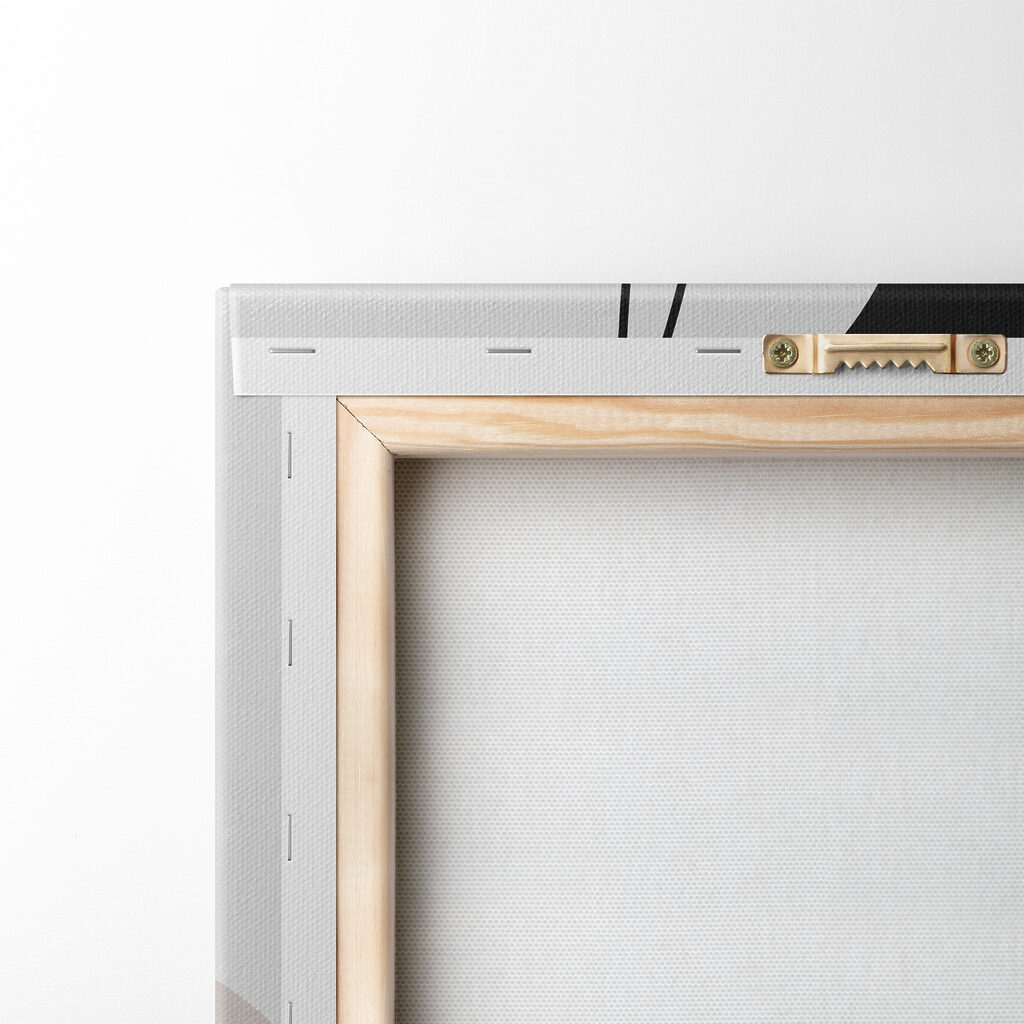 A black and white image of a necklace A black and white image of a necklace