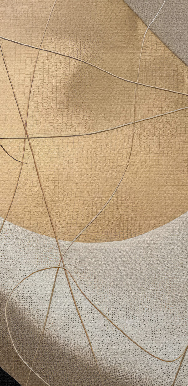 Abstract waves and lines intertwining