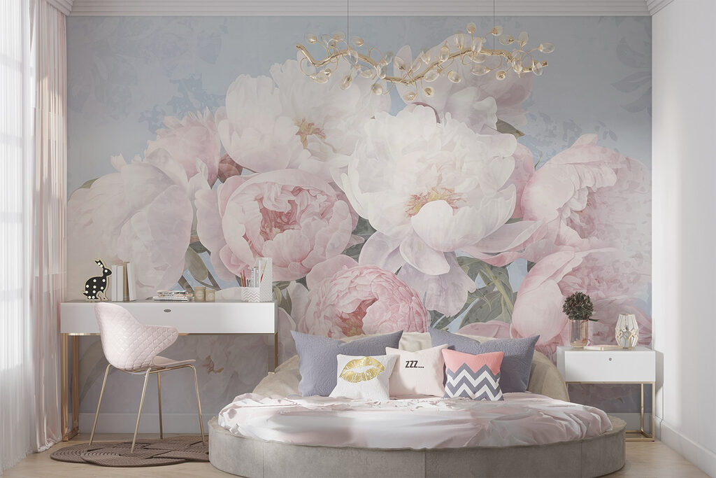 Bouquet of pink and white flowers