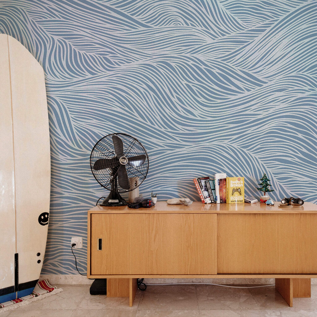 Синьо-білий хвилястий візерунок