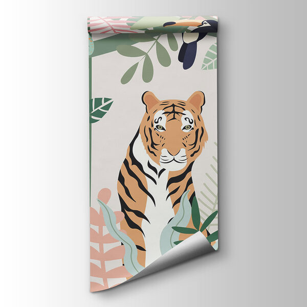 Tiger and birds in the jungle