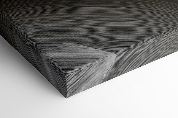 Flowing lines create subtle elegance Flowing lines create subtle elegance