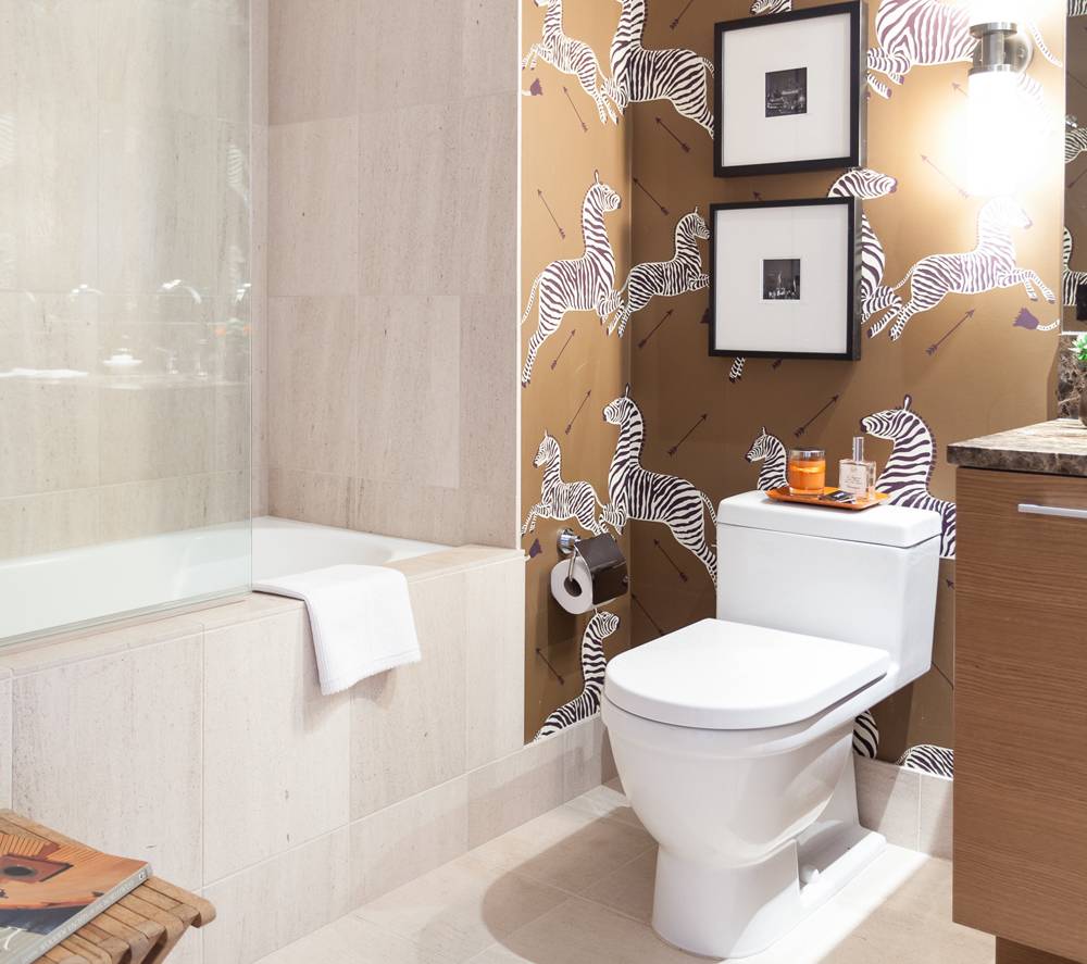 дизайн маленького суміщеного санвузла