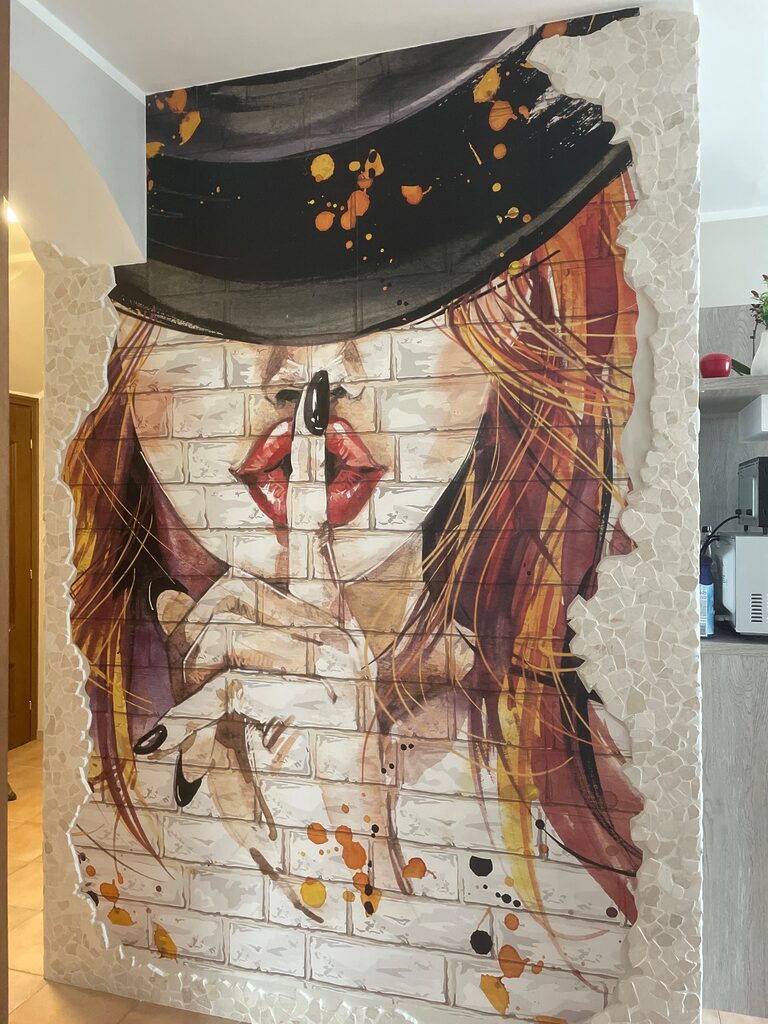 Зображення #1 від Laura S.
